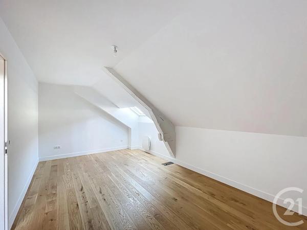 Maison à vendre  6 pièces - 132 m 2   CHARTRES  - 28