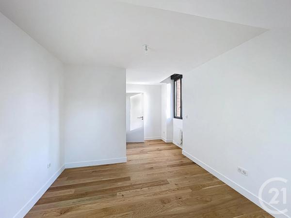 Maison à vendre  6 pièces - 132 m 2   CHARTRES  - 28