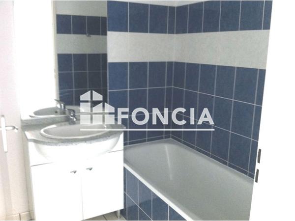 Location Appartement 2 pièces 43.25 m² - 72 CHEMIN GUILHEM Pau 64000