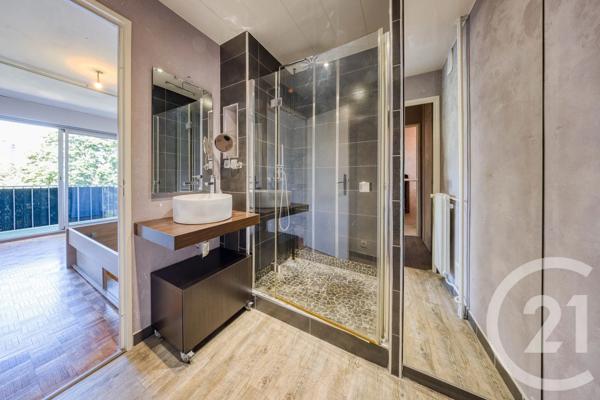 Appartement F2 à vendre  2 pièces - 48,72 m 2   RIS ORANGIS  - 91