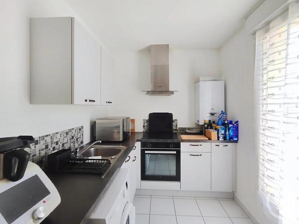 Appartement F2 à vendre  2 pièces - 48,57 m 2   LA CHAPELLE ST MESMIN  - 45
