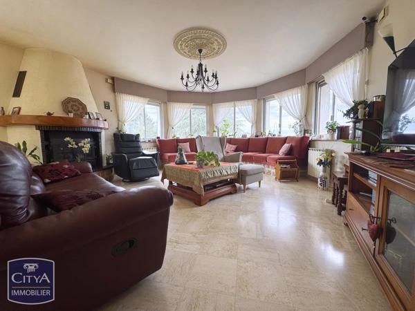 Maison à vendre 8 pièces 187m² Épernon (28230)