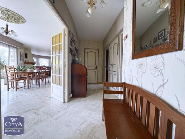 Maison à vendre 8 pièces 187m² Épernon (28230)