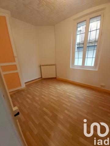 Appartement 2 pièces de 48 m² à Sens (89100)