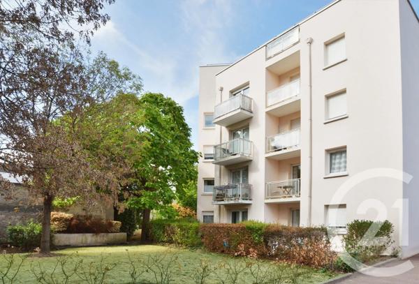 Appartement F4 à vendre  4 pièces - 74 m 2   MONTGERON  - 91