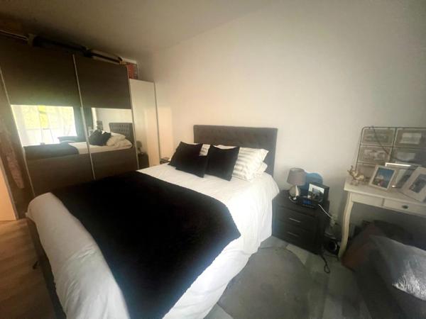 Appartement T4 – trois balcons  – Place de stationnement - Lormont