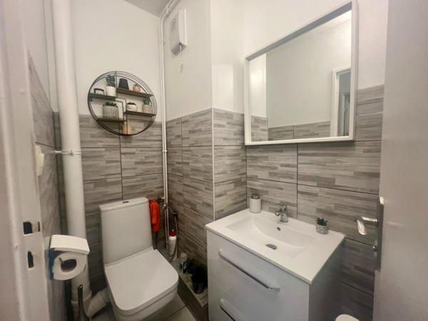 Appartement T4 – trois balcons  – Place de stationnement - Lormont