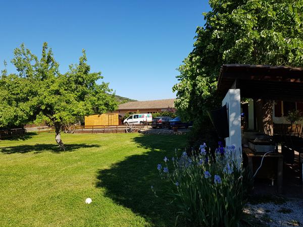 Propriété avec six gîtes, piscine et spa, axe Limoux/Carcassonne