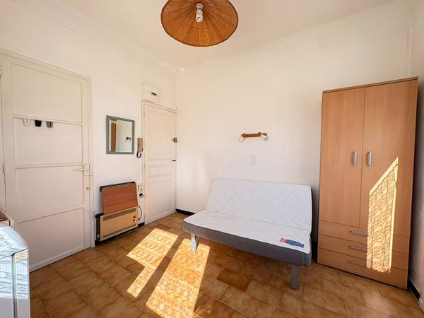 Studio à louer en dernier étage avec vue mer à La Ciotat - Exclusivité NESTENN