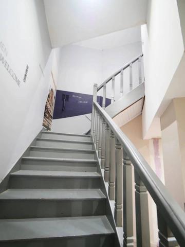 Vente immobilière : Immeuble à Aigrefeuille-d'Aunis  11 pièces 316 m² 562 000 €- Espace Immobilier.