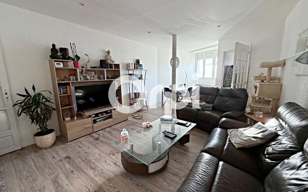 Immeuble à vendre    12 pièces • 350 m2 Béthune