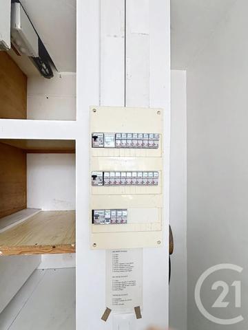 Appartement à vendre  3 pièces - 56 m 2   SOTTEVILLE LES ROUEN  - 76