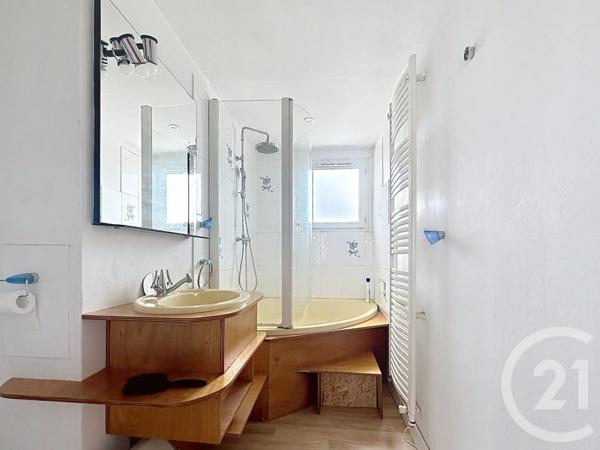 Appartement à vendre  3 pièces - 56 m 2   SOTTEVILLE LES ROUEN  - 76