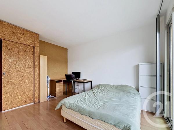 Appartement à vendre  3 pièces - 56 m 2   SOTTEVILLE LES ROUEN  - 76