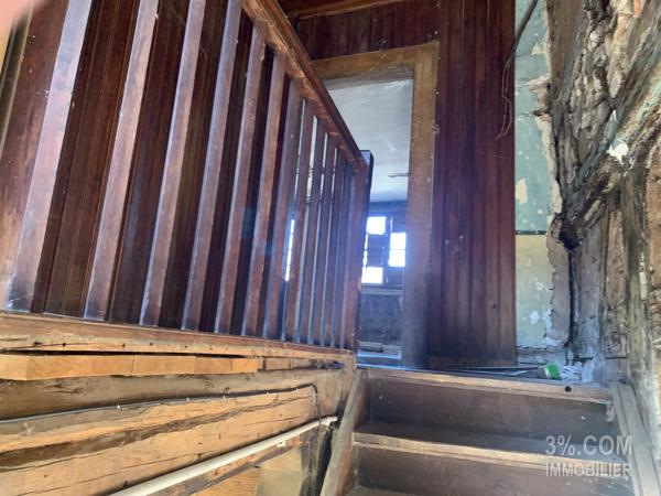 Maison 250 m² commerce et appartement  Dambach-la-Ville (67650)