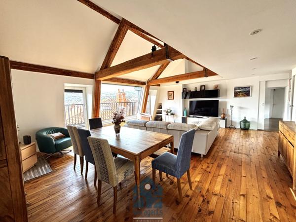 Appartement en duplex 6 pièces avec terrasse vue panoramique