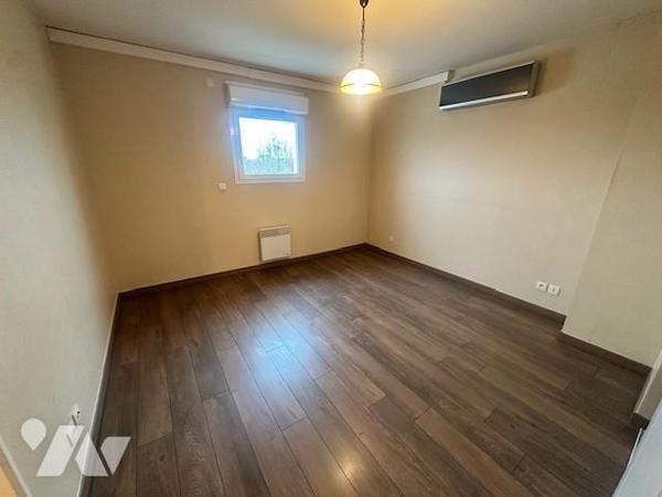 APPARTEMENT AMIENS, type 4 avec terrasse de 70m², stationnements, TRES RARE