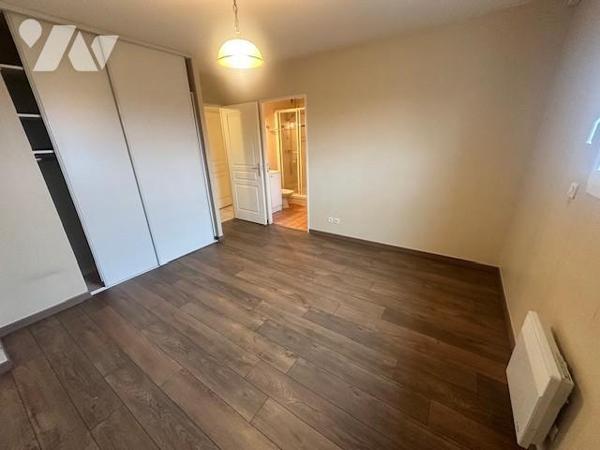 APPARTEMENT AMIENS, type 4 avec terrasse de 70m², stationnements, TRES RARE