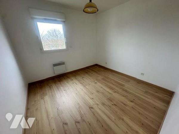 APPARTEMENT AMIENS, type 4 avec terrasse de 70m², stationnements, TRES RARE