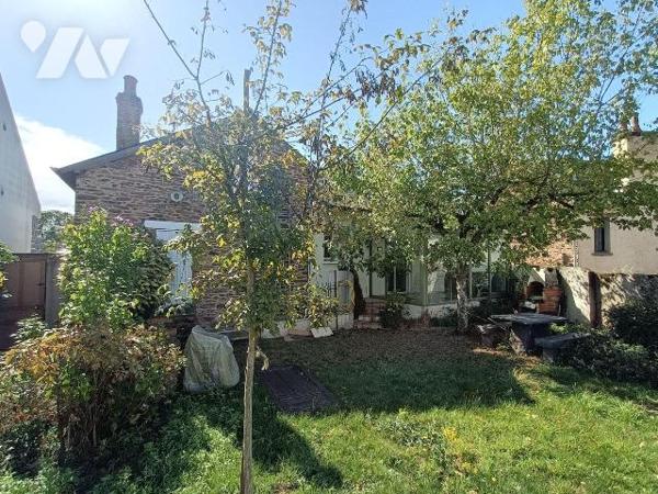 NOUVEAUTE TRENTE CINQ NOTAIRES - sur la commune de Pont-Réan en Bruz - à proximité immédiate de...