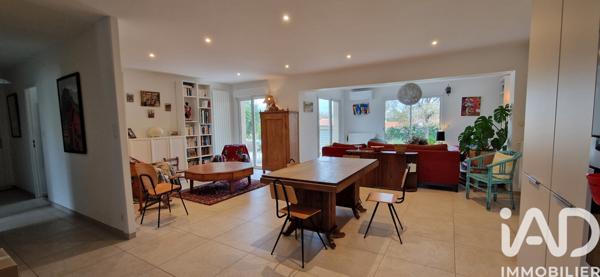 Maison à vendre 7 pièces 137 m² Blanquefort