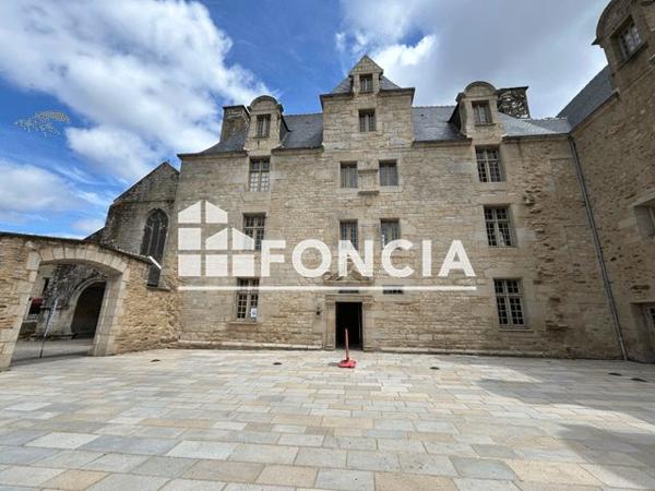 Location Local commercial 1 pièce 43.9 m² - 1 RUE CHANOINE MOREAU Quimper 29000