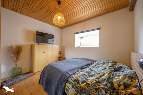Maison à vendre 379 080 € Sainte-Soulle 5 p 196 m² DPE E