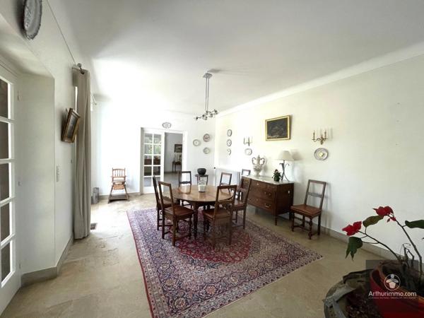 Vente Maison 11 pièces 318 m2 à Mably