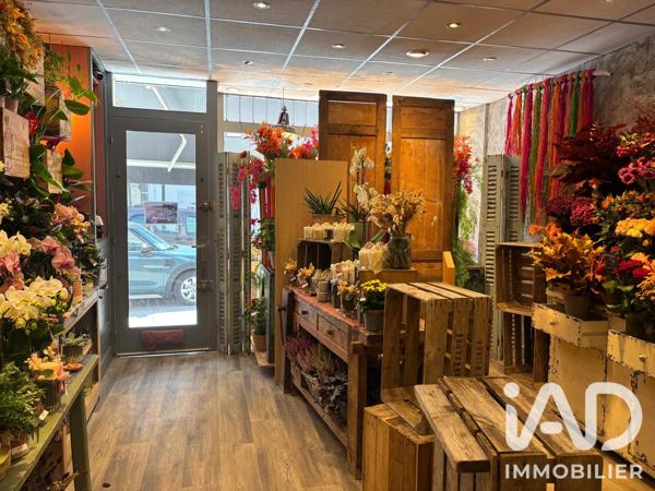 Cadeaux, Fleurs​ à vendre 150 m² Rambouillet