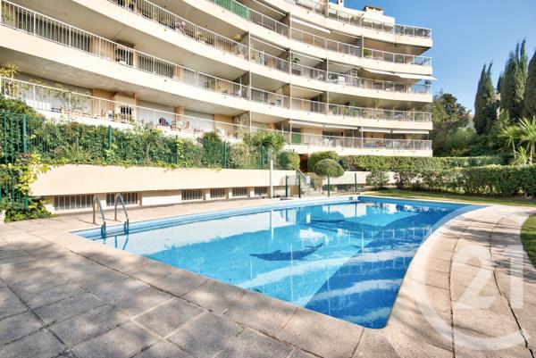 Appartement F5 à vendre  5 pièces - 213 m2 NICE - 06
