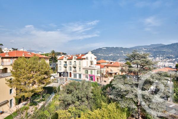 Appartement F5 à vendre  5 pièces - 213 m2 NICE - 06