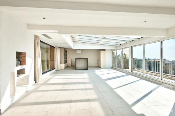 Appartement F5 à vendre  5 pièces - 213 m2 NICE - 06