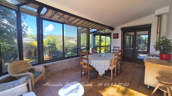 Maison d'habitation avec atelier et annexes