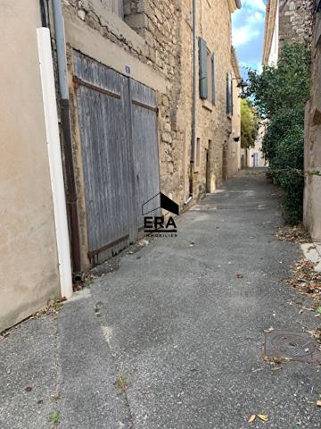 MAISON DE VILLAGE  AVEC GARAGE