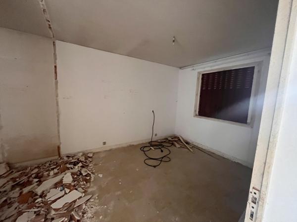 Maison à vendre 37 800 € Saint-Médard-de-Mussidan 1 pièce 62 m² DPE