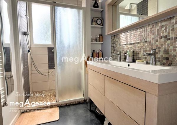 Maison à VIRE NORMANDIE, 14500 - 5 pièces 102m²