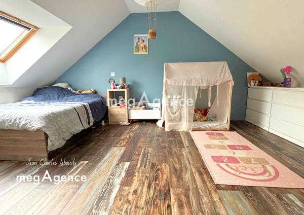 Maison à VIRE NORMANDIE, 14500 - 5 pièces 102m²