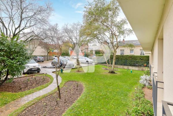 Quartier Gare - Immeuble en pierre de taille - Appartement 37 €199 900 ** - Référence 85460897