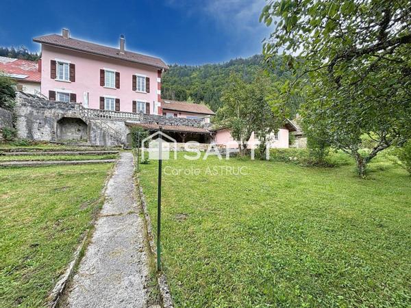 Maison de maitre sur la commune de la Cluse
