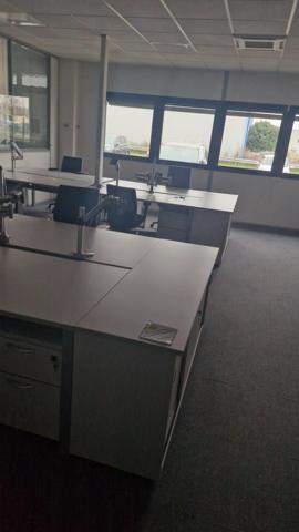 Local/bureau à louer RILLIEUX LA PAPE (69)