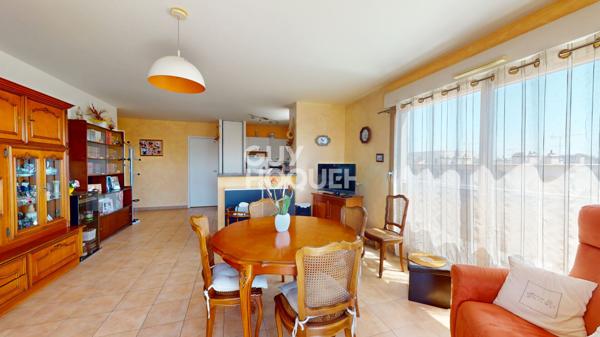 Superbe 3 pièces en étage avec BALCON et vue dégagée _CAVE et Parking _Les Lilas