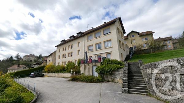 Immeuble à vendre  380,30 m 2   VILLERS LE LAC  - 25