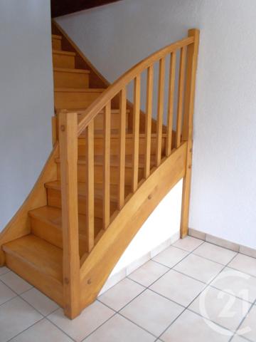 Immeuble à vendre  380,30 m 2   VILLERS LE LAC  - 25