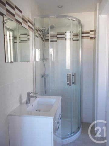 Immeuble à vendre  380,30 m 2   VILLERS LE LAC  - 25