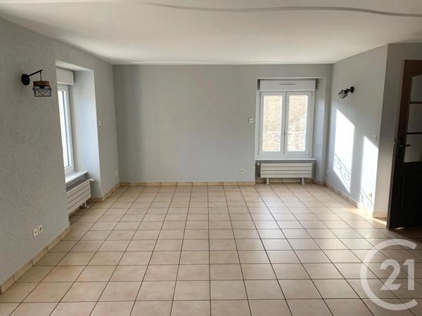 Immeuble à vendre  380,30 m 2   VILLERS LE LAC  - 25