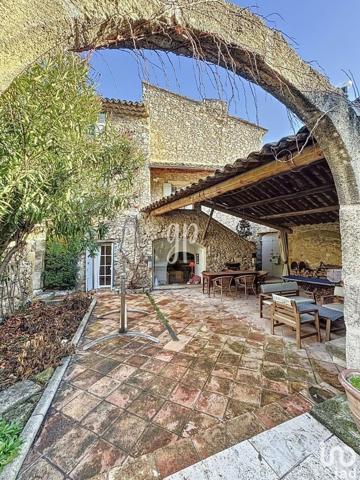 Maison à vendre 4 pièces 205 m² Mérindol