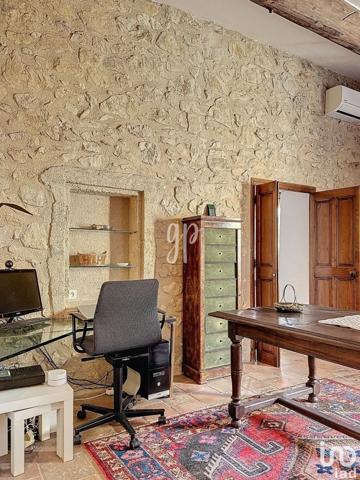 Maison à vendre 4 pièces 205 m² Mérindol