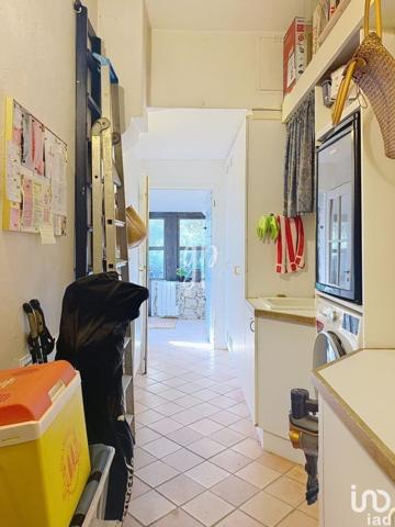 Maison à vendre 4 pièces 205 m² Mérindol