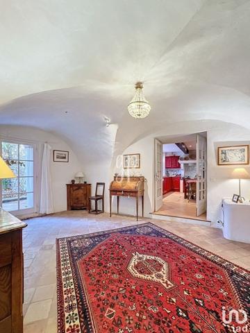 Maison à vendre 4 pièces 205 m² Mérindol