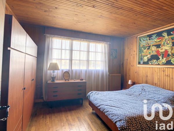 Maison 10 pièces de 220 m² à Ablon-sur-Seine (94480)